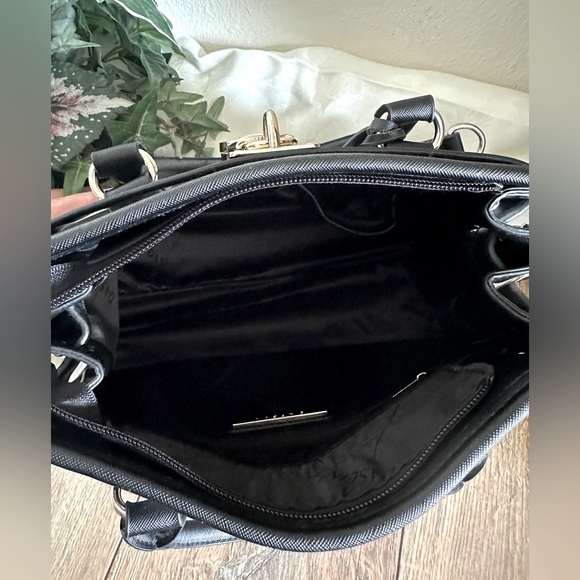 Dasein VL Black & White Striped Top Handle Tote Shoulder Bag - Picture 14 of 15